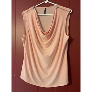 Bleeker & McDougal Size XL Peach Top Zipper Shoulder Accents